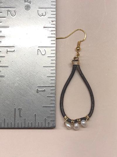 Leather Loop Earrings with Natural Pearl Rondelles